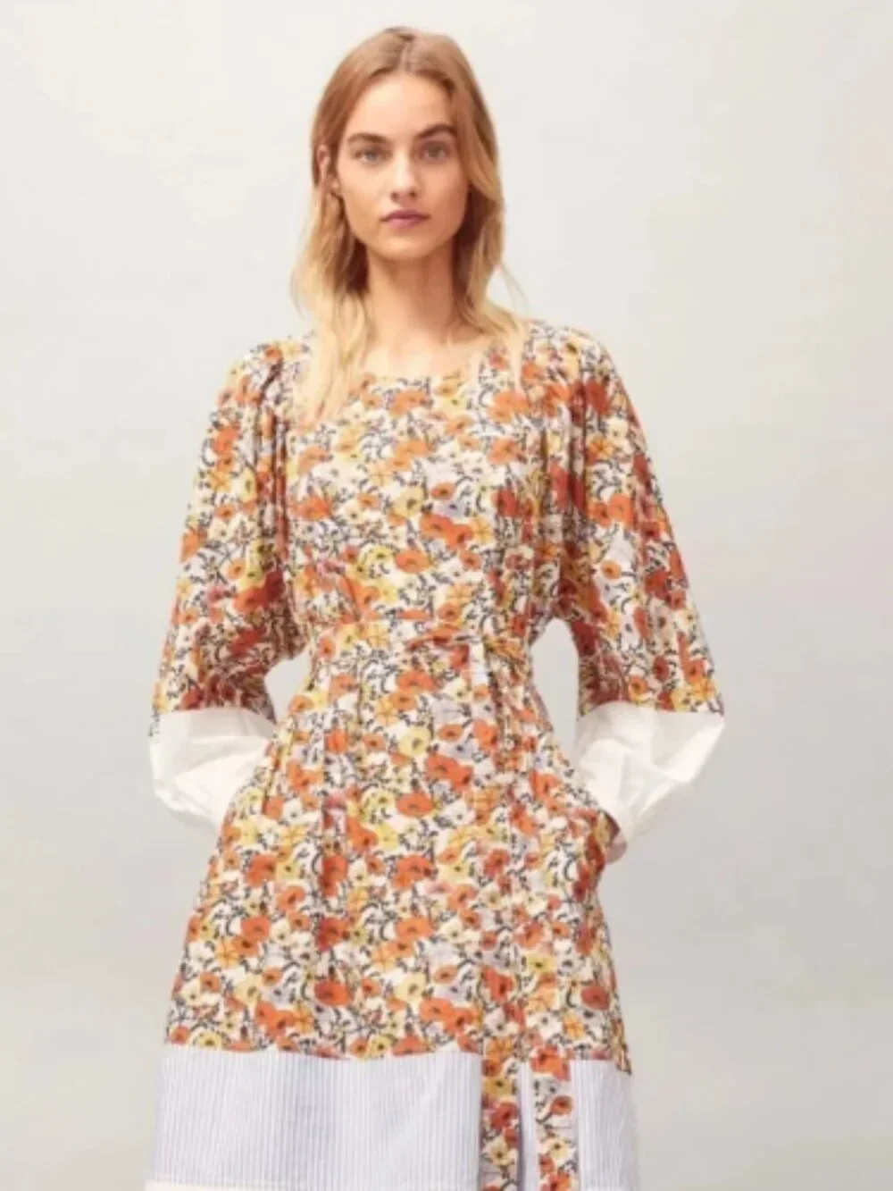 Tory Burch Printed Cotton Dress in Ivory Blossom Ditsy - Size 6